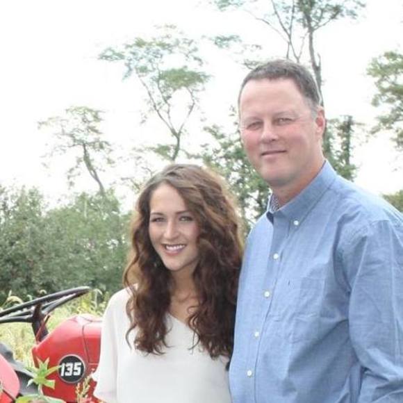 Meet your Posher, Leah - Picture 1 of 1